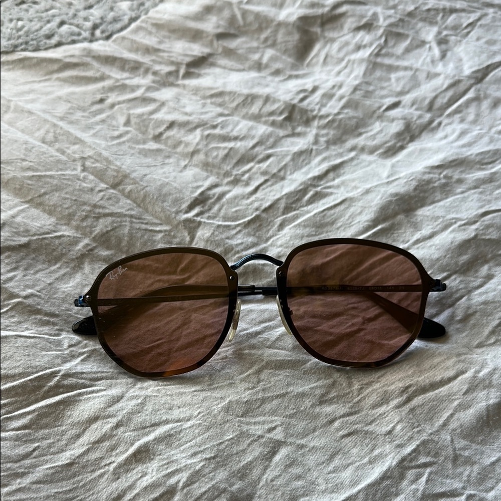 Ray-Ban blue Frame Sunglasses with color Lenses